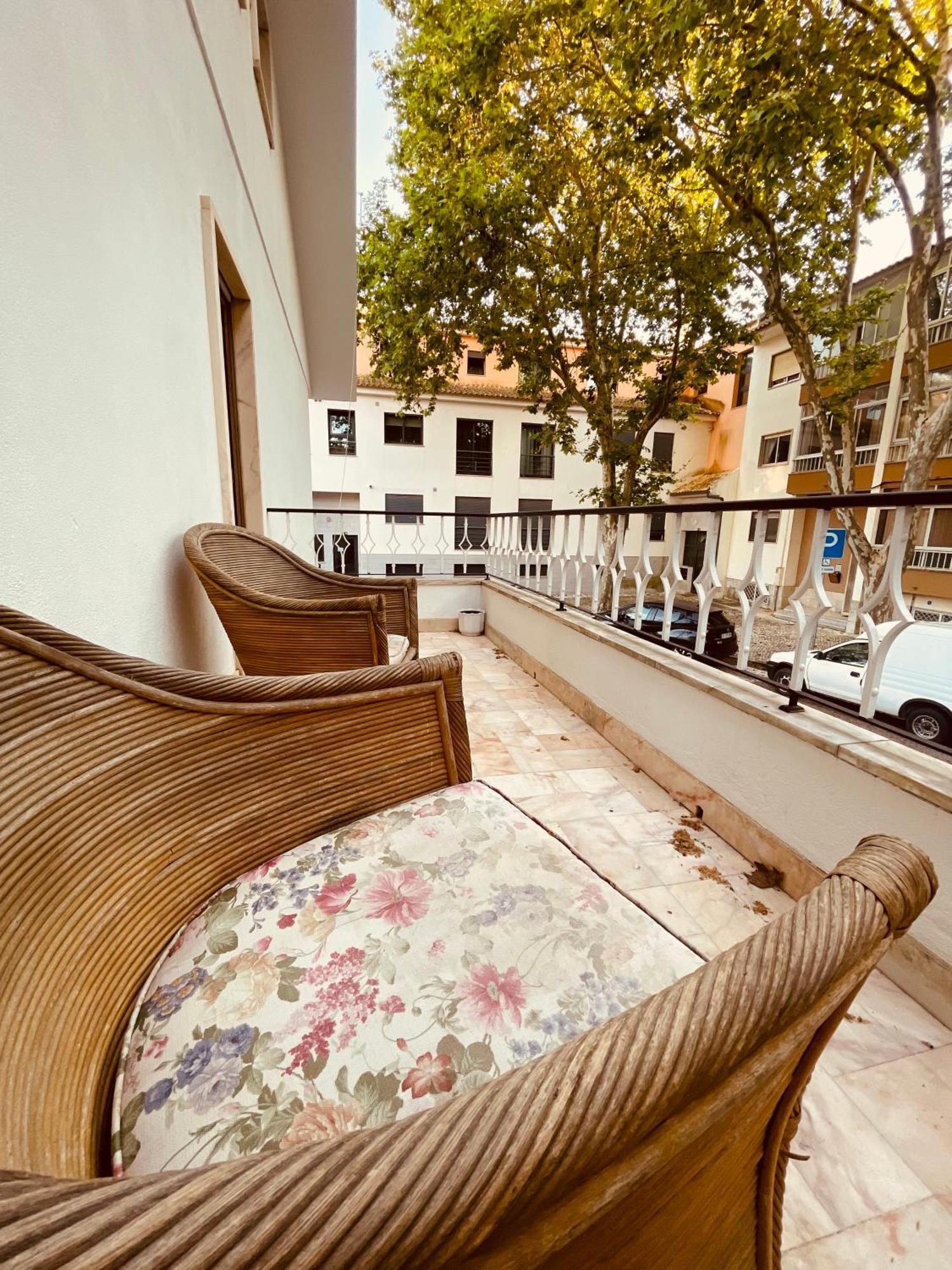 Hostel Lisbon Soul Surf Camp Cascais Exterior foto