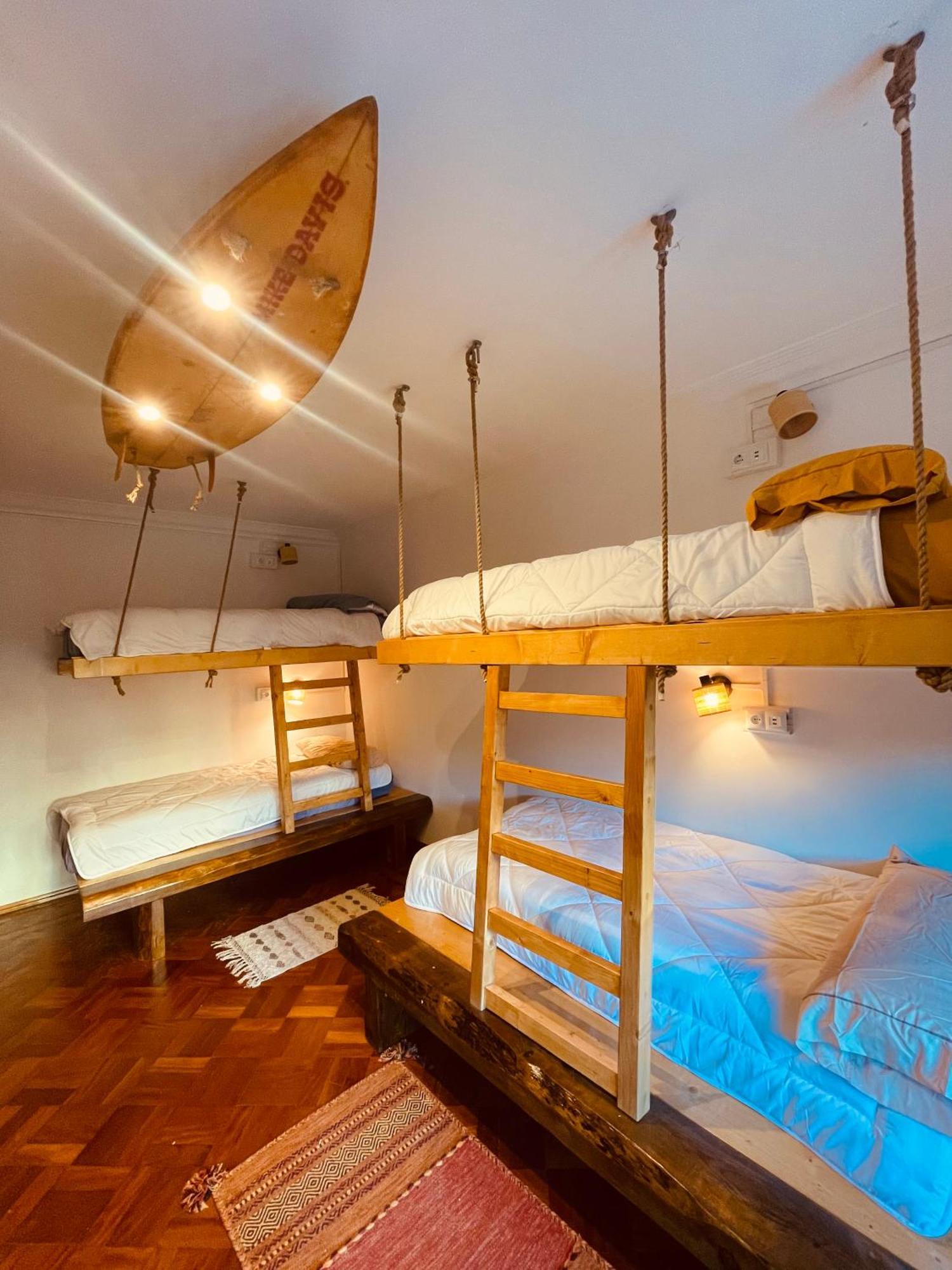 Hostel Lisbon Soul Surf Camp Cascais Exterior foto